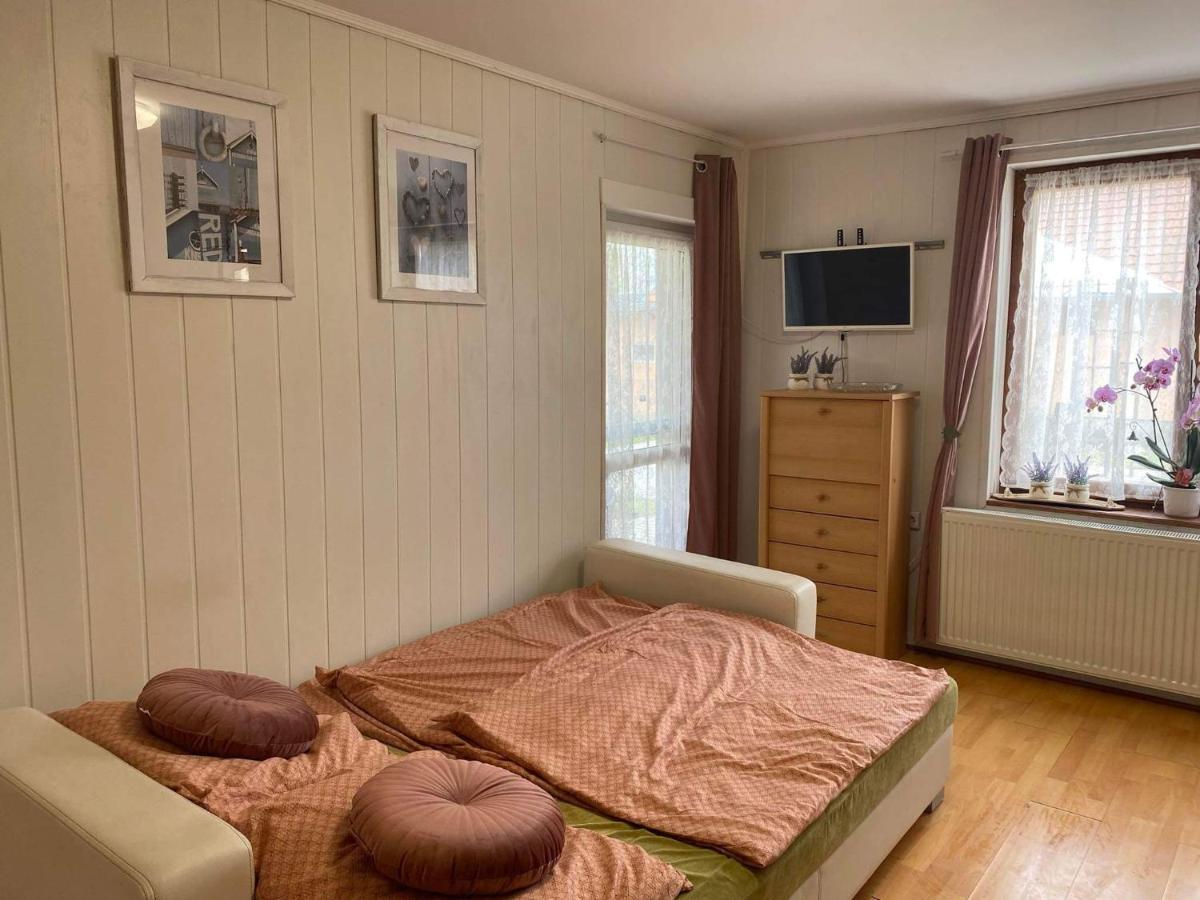 Villa Dora Apartman Balatongyörök Exterior foto