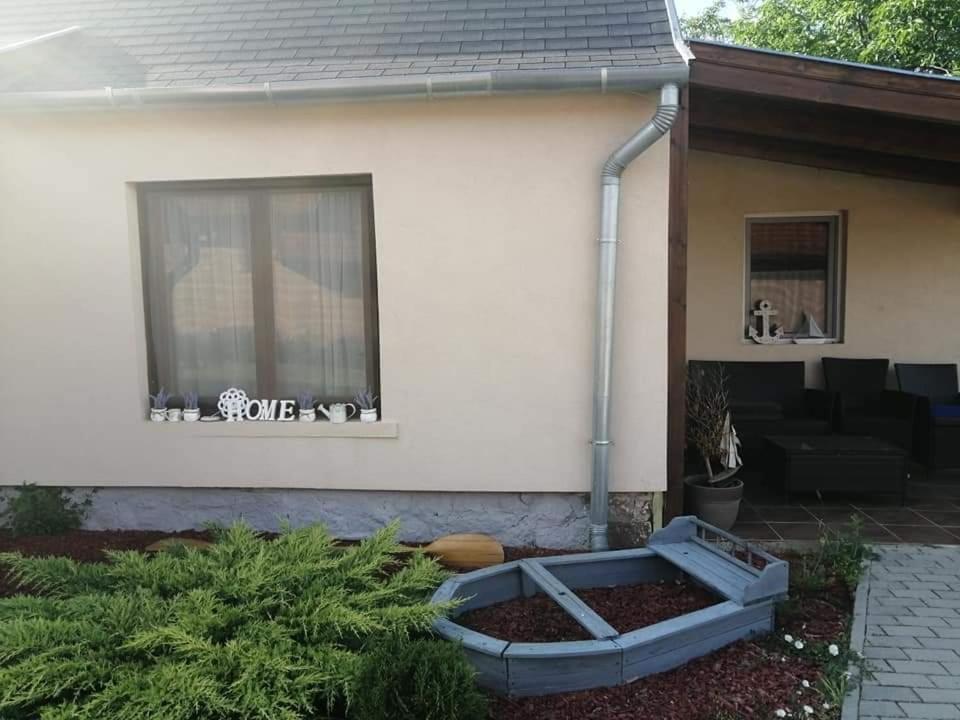 Villa Dora Apartman Balatongyörök Exterior foto